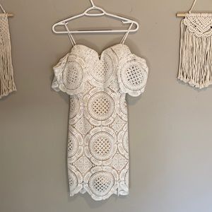 Off the shoulder white lace lulus dress
